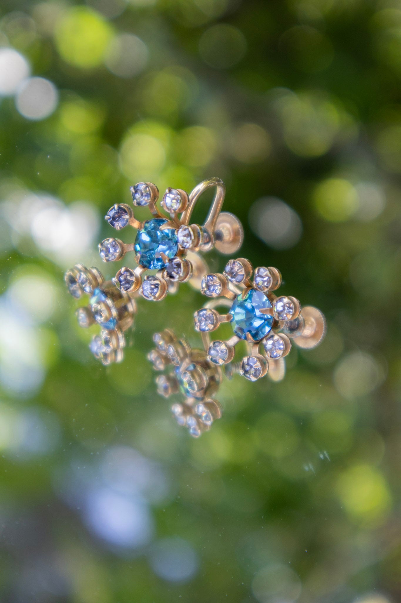 Antique Aqua Screwbacks