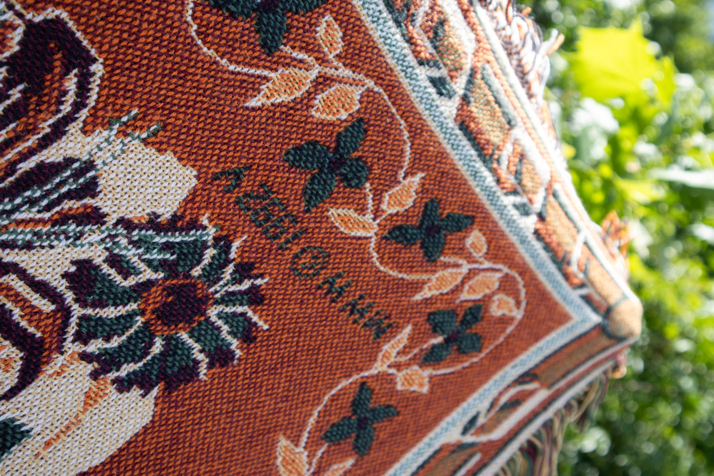 Floral Pattern Woven Blanket