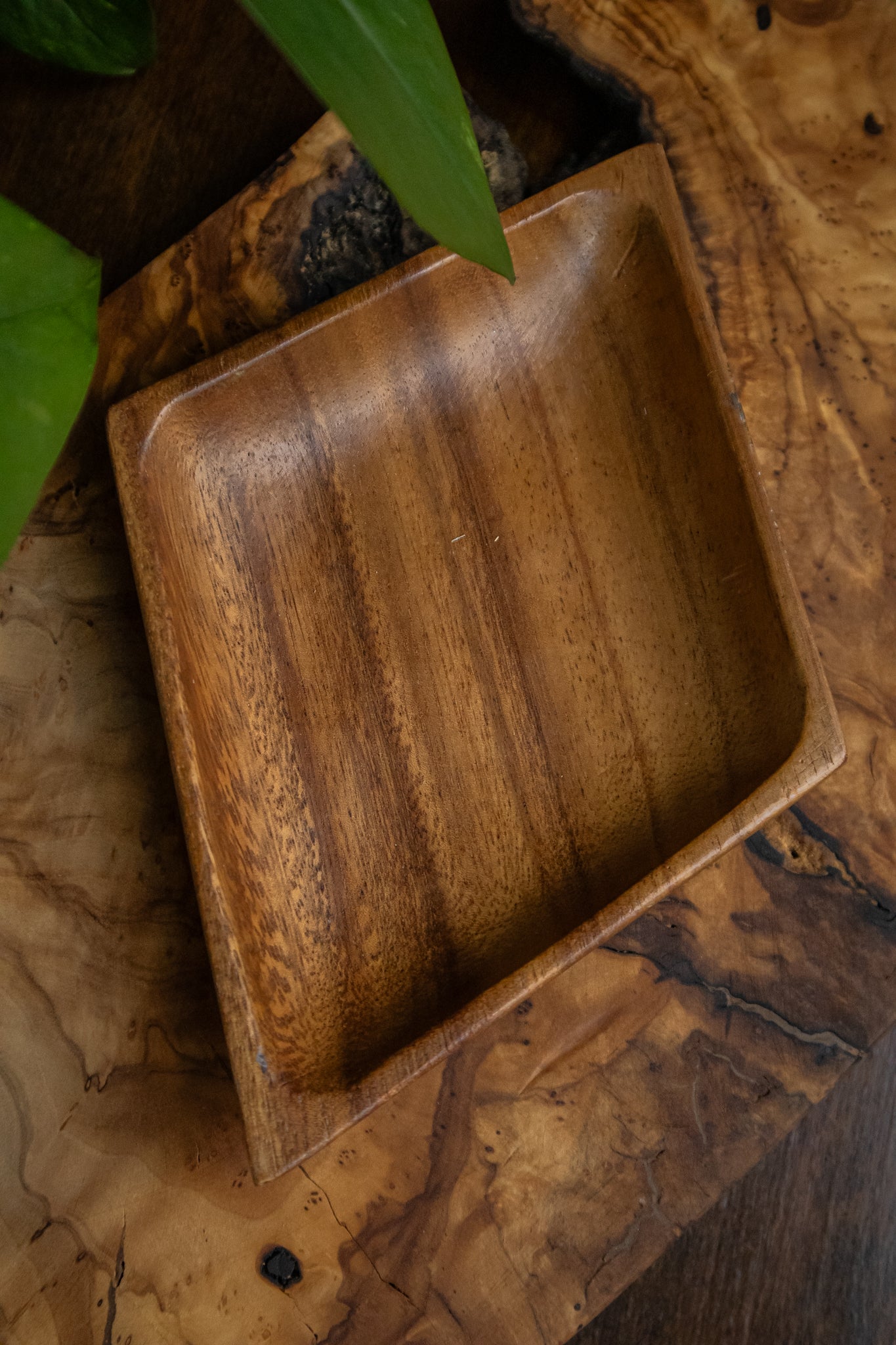 Wooden Rhomboid Tray