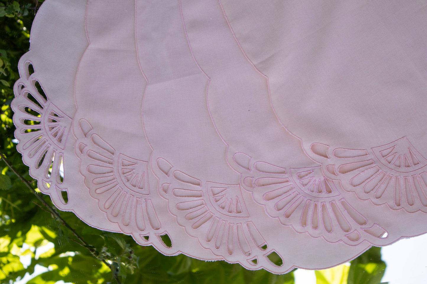 Light Pink Scalloped Placemats (Set of 5)