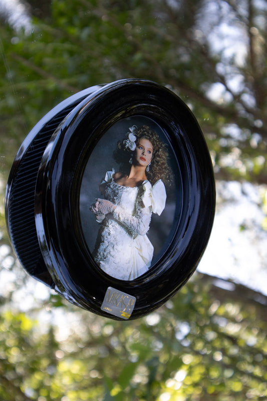 Oval Ceramic Frame