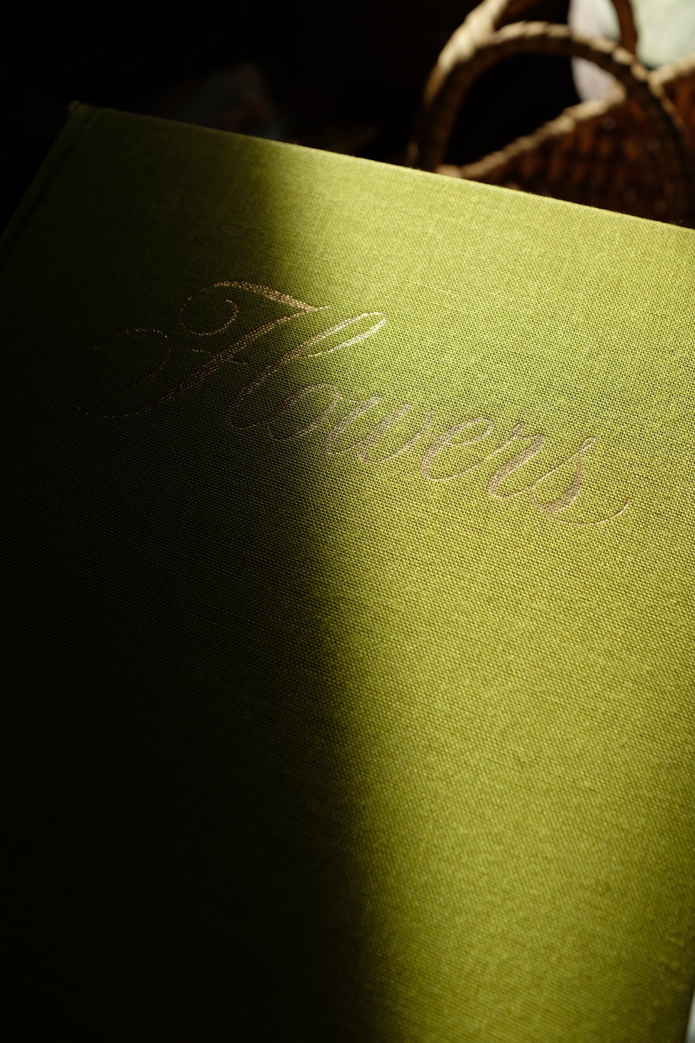 Flowers: A Guide for Your Garden