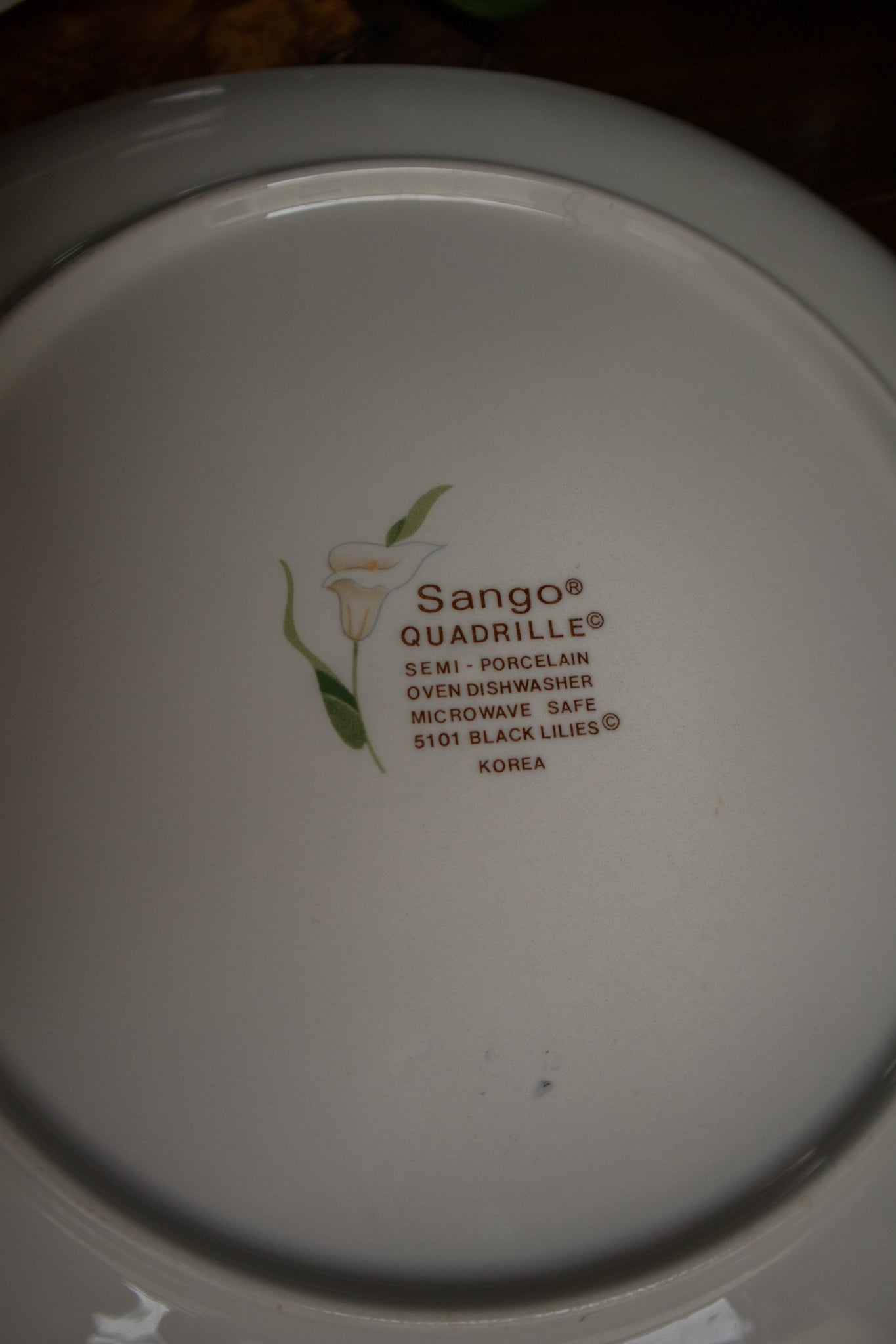 Black Lillies Porcelain Dishes (set of 2)