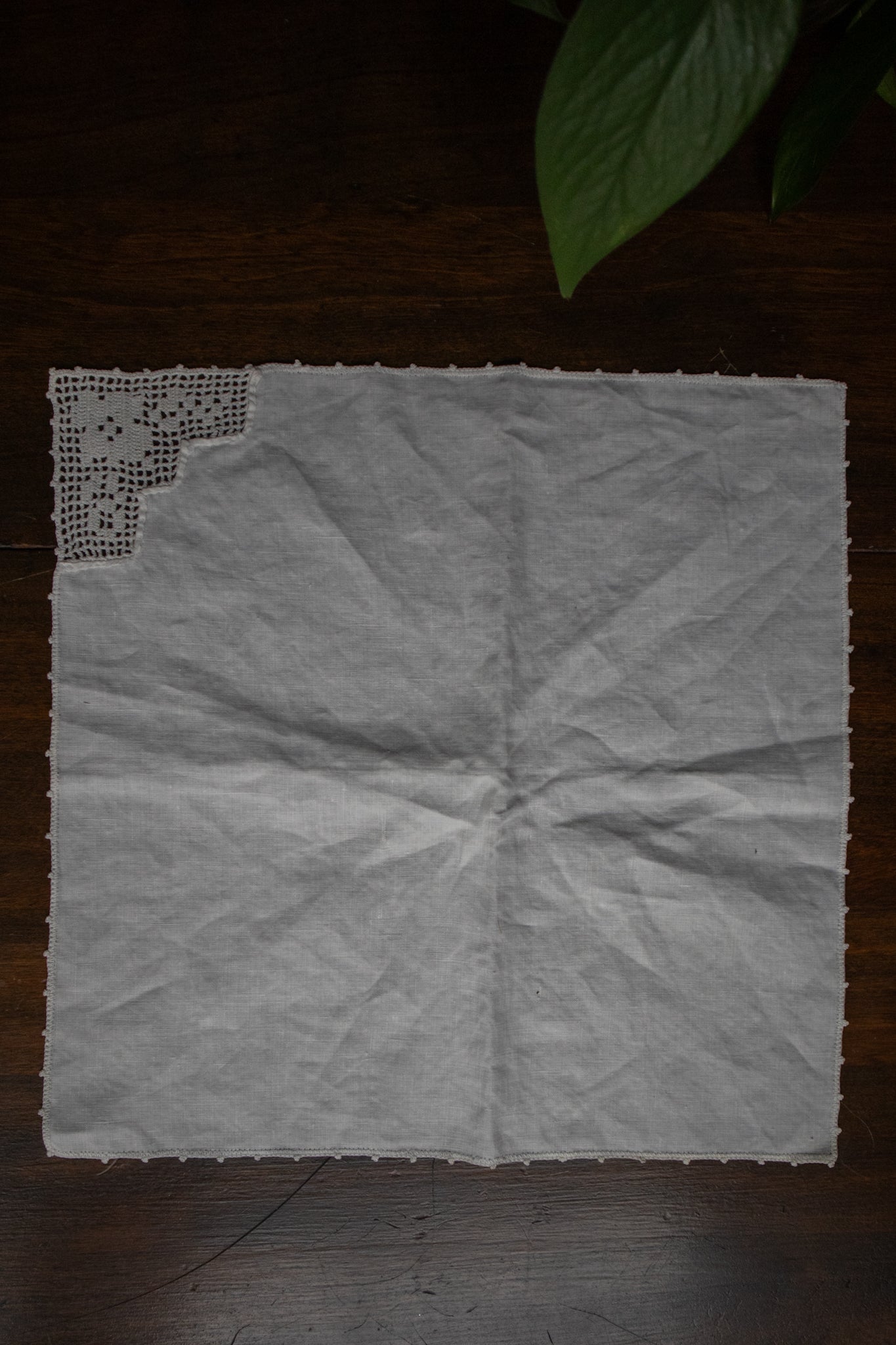 White Linen Napkins (Set of 4)