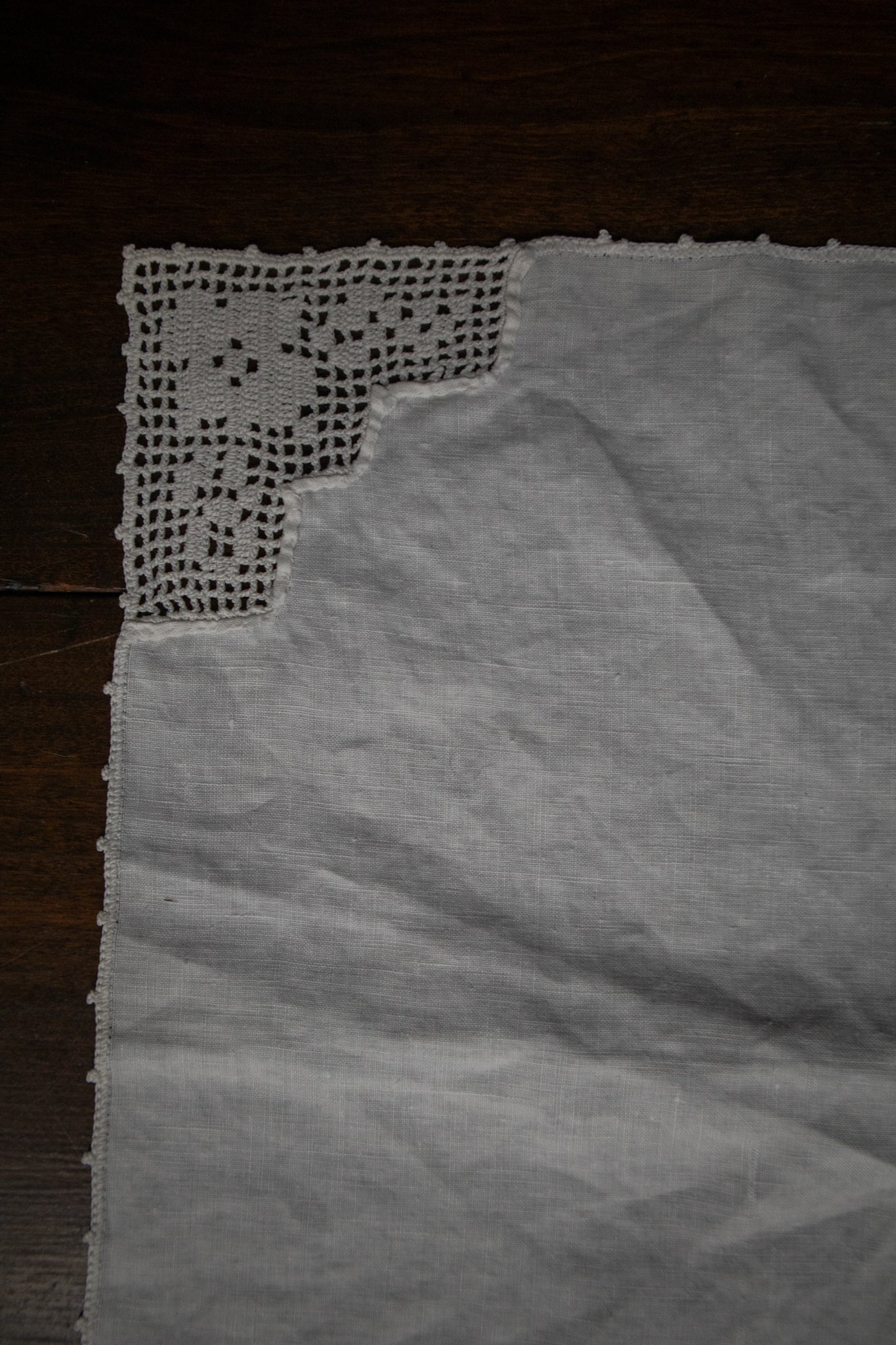 White Linen Napkins (Set of 4)