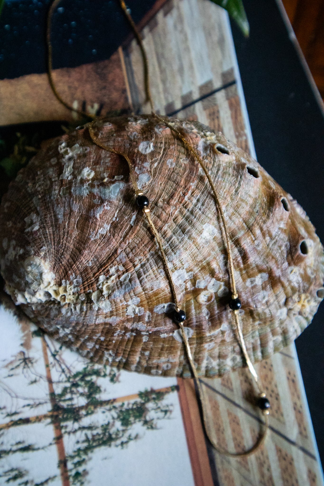 Black & gold Necklace